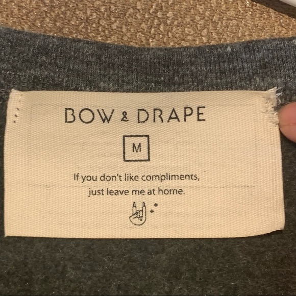 BOW & DRAPE “Love Triangle” Pizza Sequin Embellished Grey Sweatshirt Size M - Picture 3 of 12